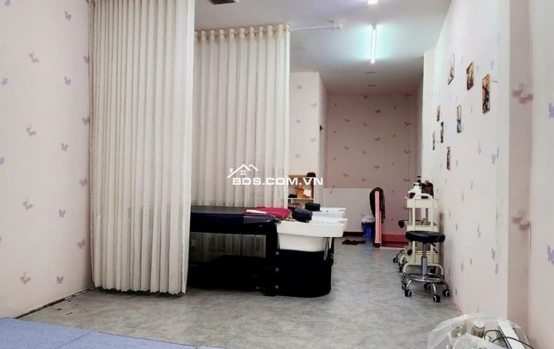 Mặt Tiền Kinh Doanh khu Út Tịch Hoàng Việt, P.4 Tân Bình. 3.4x10m, 2 Tầng Sổ A4, Chỉ 9 tỷ TL .